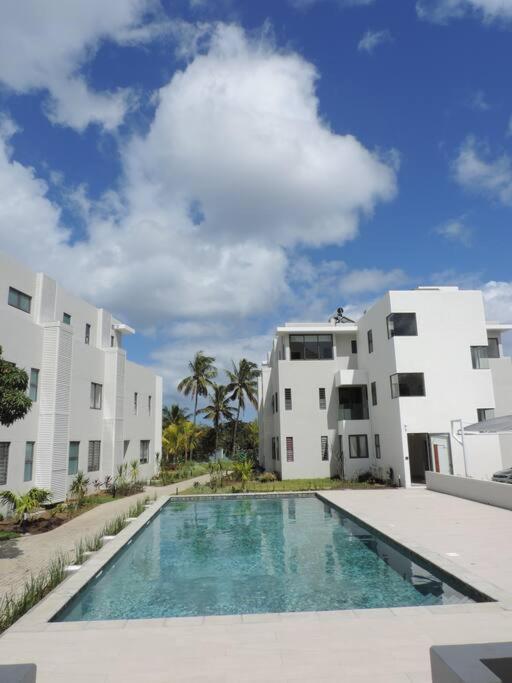 Caplage - Beachfront Ground Floor Apartment In 타마린 외부 사진